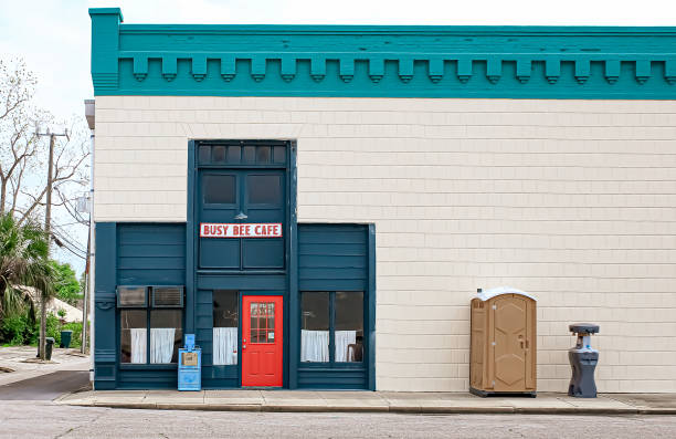 Best Portable toilet rental cost  in Riverside, IL
