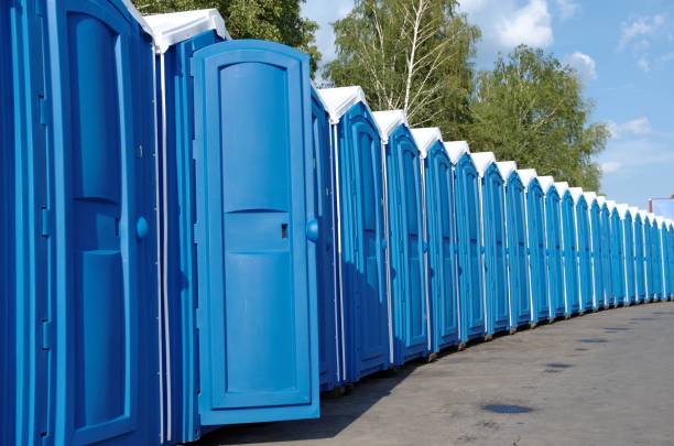 Best Portable restroom trailer rental  in Riverside, IL